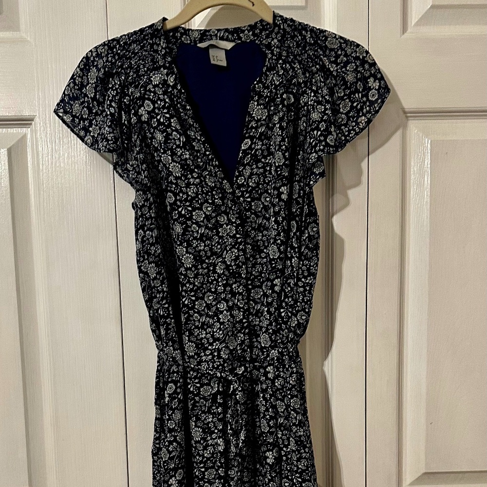 H&M, Size 6, Blue print dress